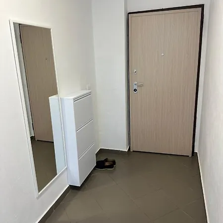Lulu - Coral Apartamento